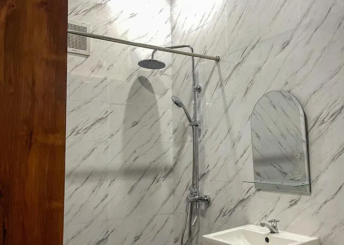 Pillow Hostel *